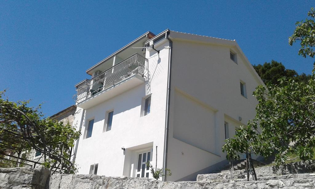 Apartments Kricak Brela Exterior foto